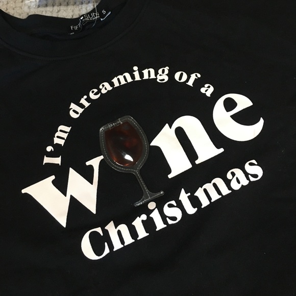 I’m Dreaming of a Wine Christmas top - Picture 4 of 8